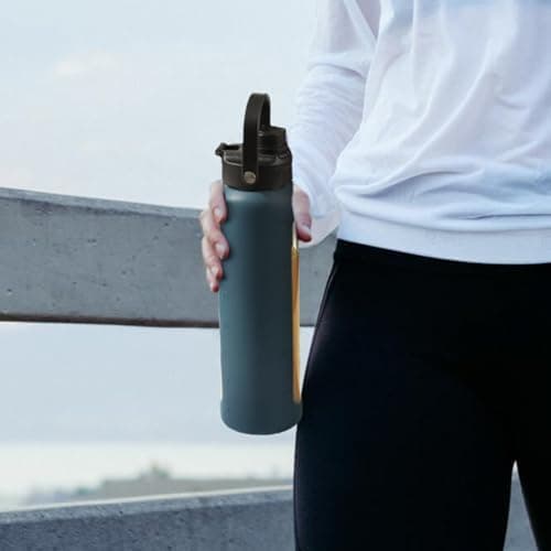 BLUEGO Glaswasserflasche 900ml BPA-frei für Outdoor Aktivitäten
| CADRES Glasbecher mit Zeitmarkierung und Silikonschut