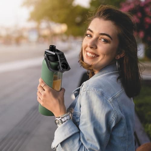 BLUEGO Glaswasserflasche 900ml BPA-frei für Outdoor Aktivitäten
| CADRES Glasbecher mit Zeitmarkierung und Silikonschut