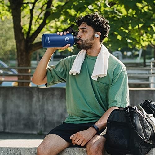 HydroPal Edelstahl Trinkflasche - Isolierte Flasche mit Strohhalm & 2 Deckeln, Auslaufsichere Isolierung für Sport, 500m