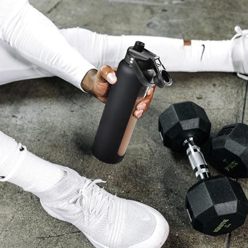BLUEGO Glaswasserflasche 900ml BPA-frei für Outdoor Aktivitäten
| CADRES Glasbecher mit Zeitmarkierung und Silikonschut